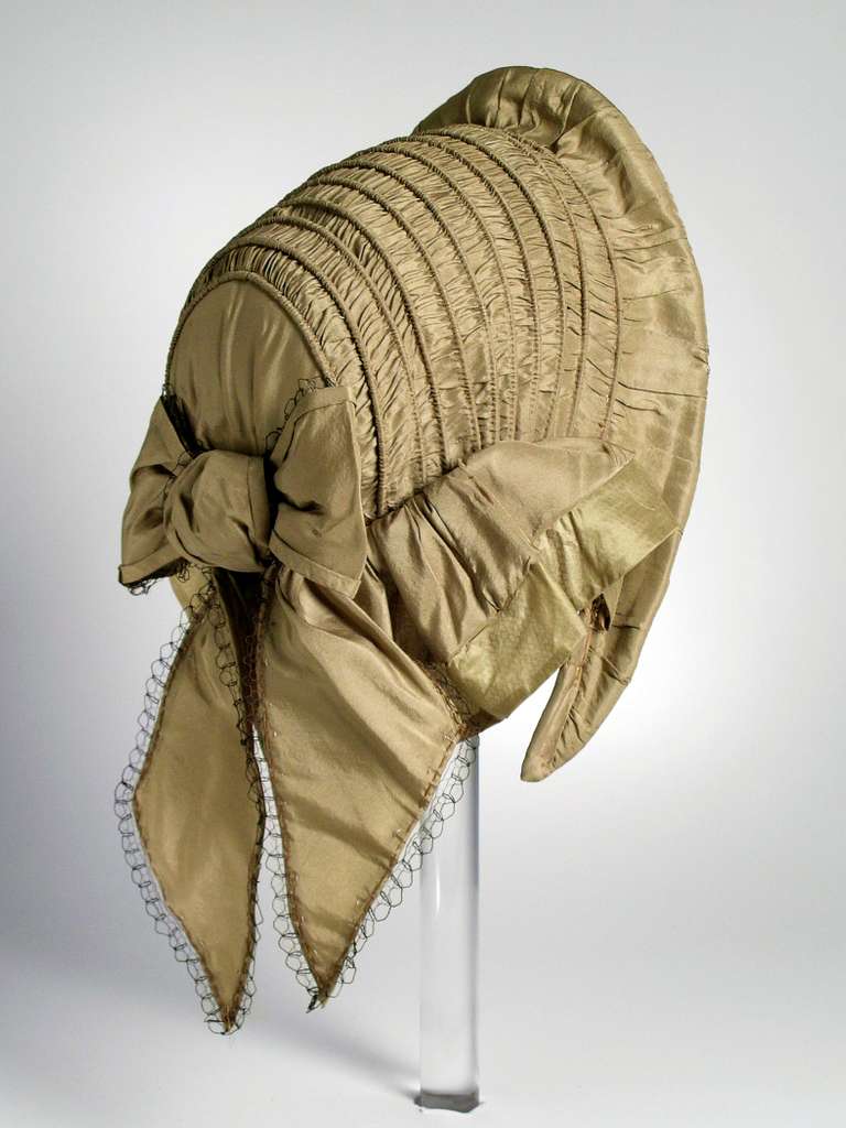old fashioned bonnet